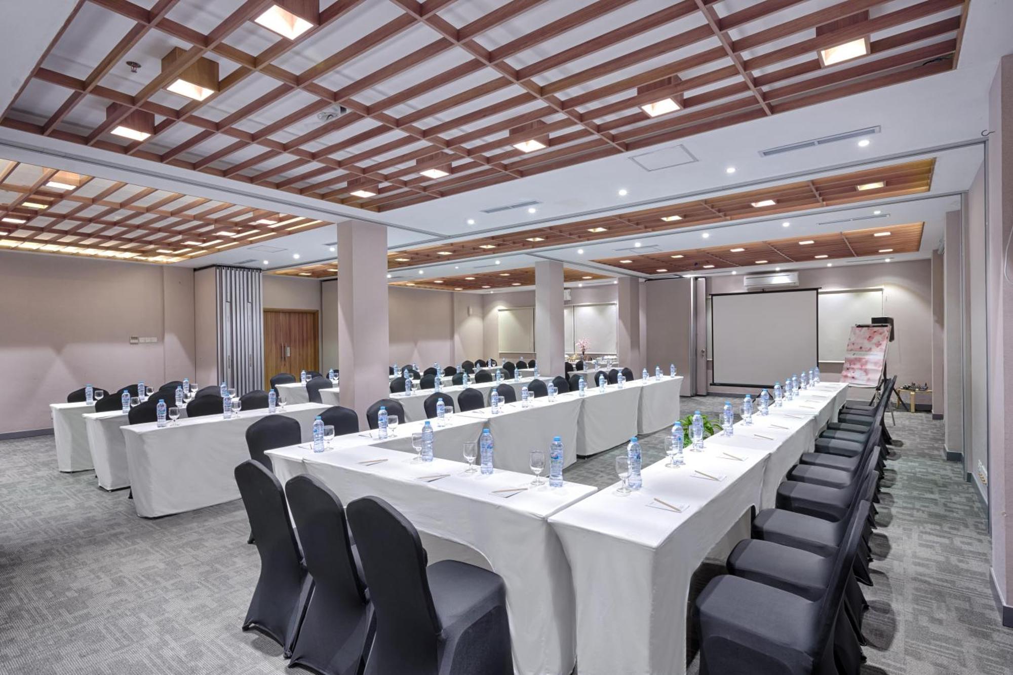 Kuretakeso Kemang Hotel Τζακάρτα Εξωτερικό φωτογραφία
